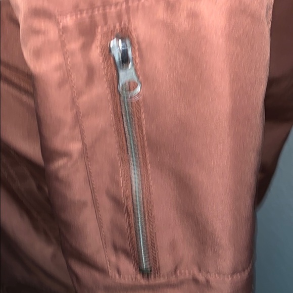 Gently loved Jacket - Picture 4 of 6